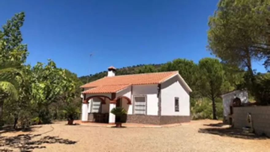 Tres de cada 10 casas rústicas a la venta en Córdoba tienen un precio inferior a 100.000 euros