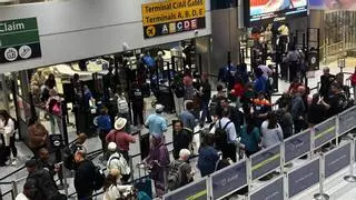 El recorte de la capacidad en aeropuertos de EEUU deja más de 1.700 vuelos cancelados