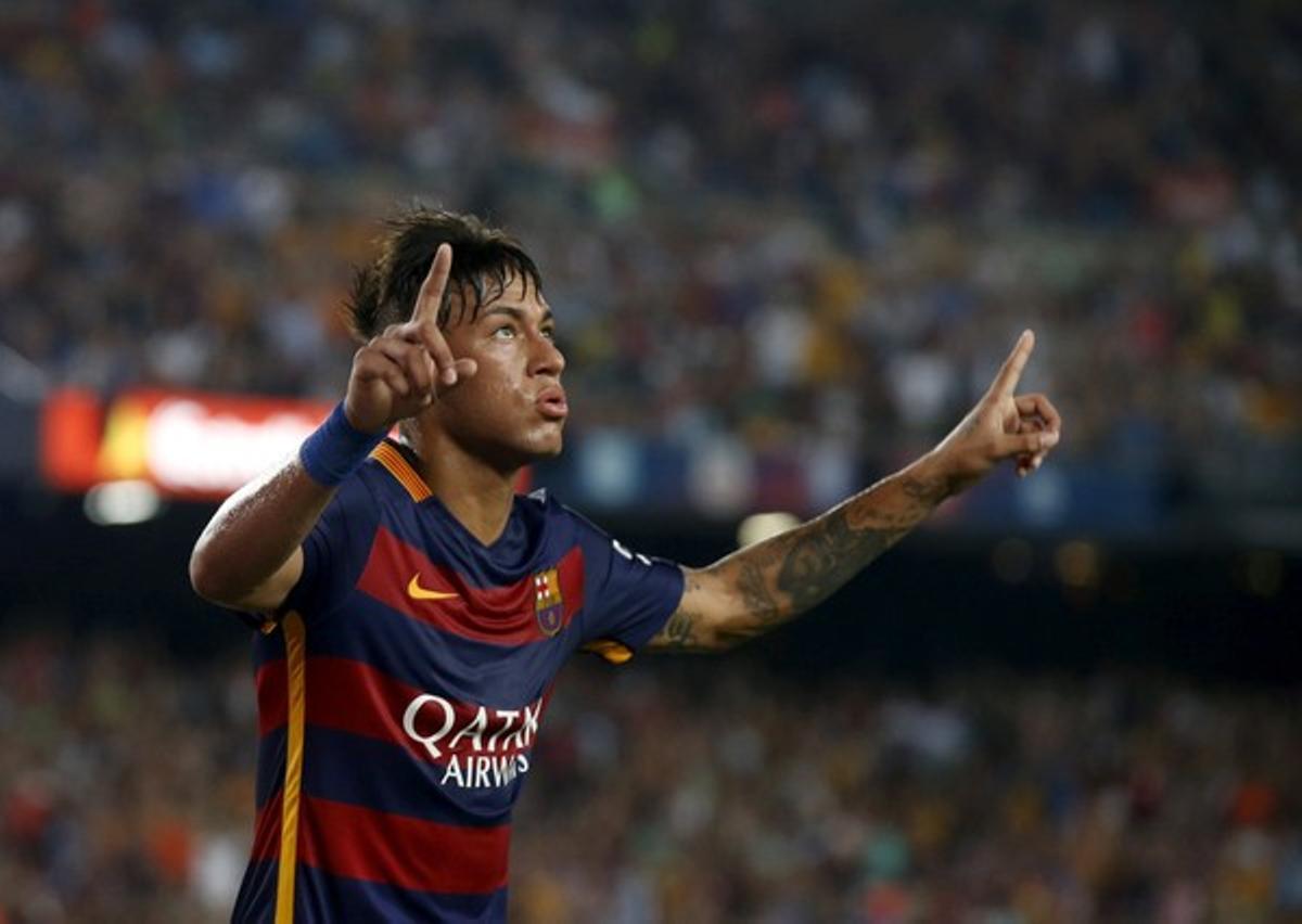 Neymar celebra el gol que va marcar contra el Roma en el trofeu Gamper celebrat el 5 d’agost. Neymar celebra el gol que va marcar contra el Roma en el trofeu Gamper celebrat el 5 d’agost.