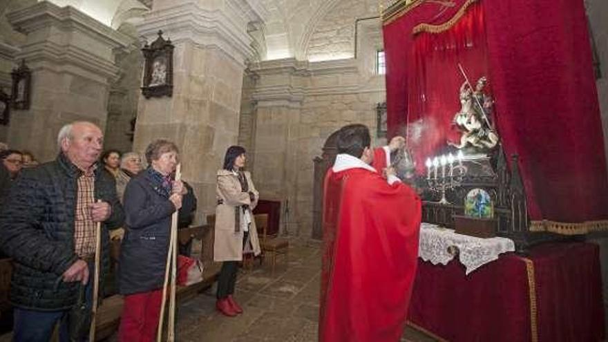 Celebración en honor a San Xorxe, el martes. // Bernabé / Cris M.V.