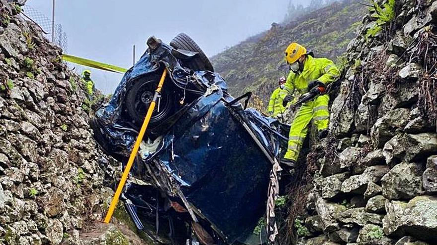 Las víctimas de Artenara son rescatadas  tras seis horas de esfuerzos y lágrimas  