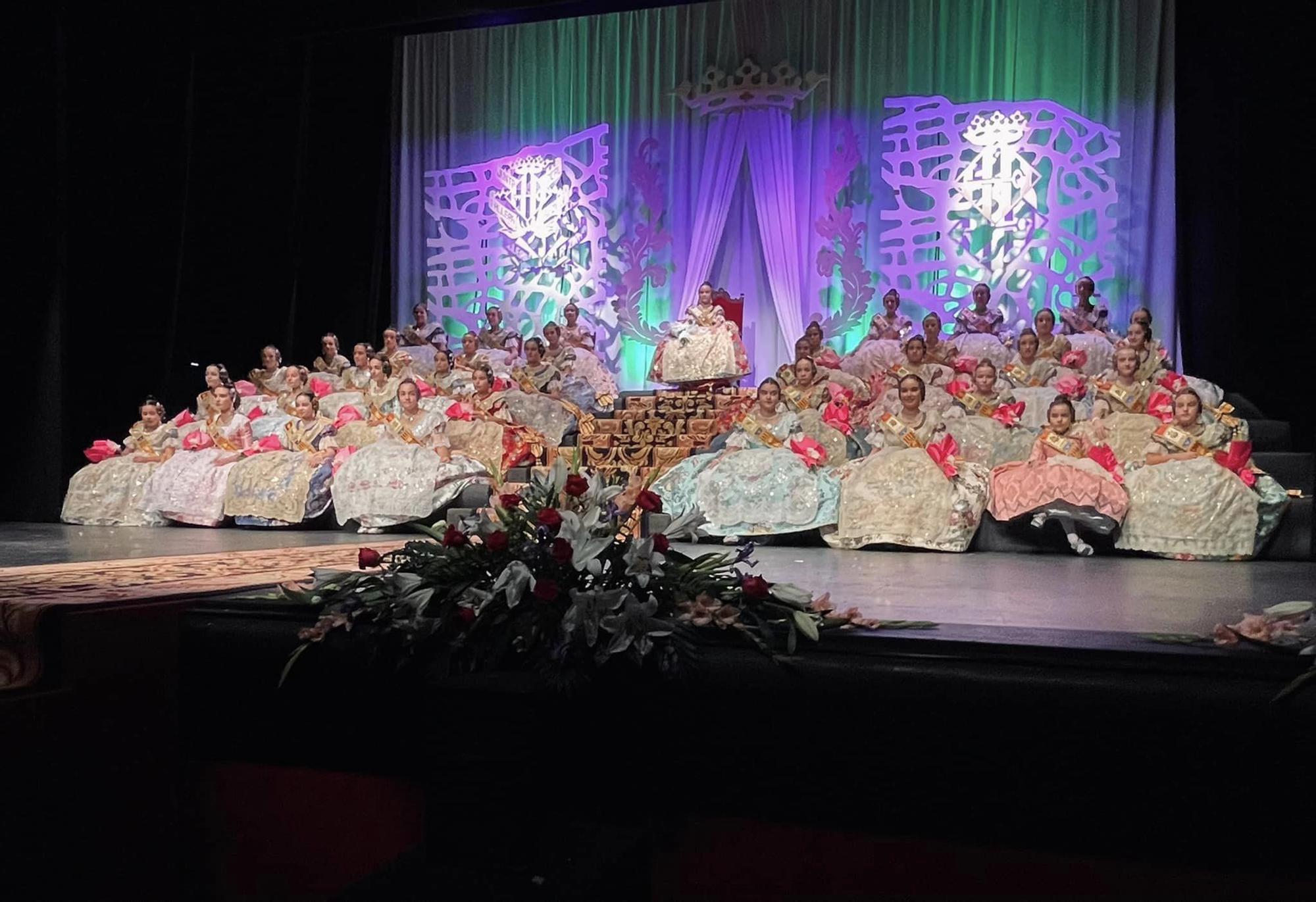 Exaltación de la fallera mayor infantil de Alzira