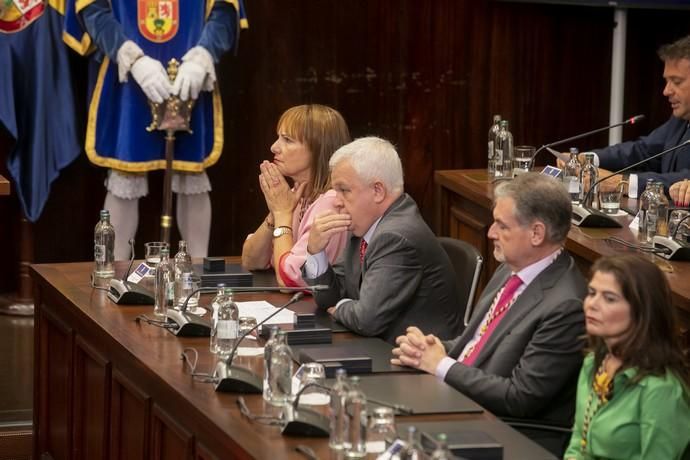 22.06.19. Las Palmas de Gran Canaria. El Cabildo de Gran Canaria celebra el pleno de constitución de la nueva corporación, con Antonio Morales como presidente, al haber sido el candidato más votado. Foto Quique Curbelo  | 22/06/2019 | Fotógrafo: Quique Curbelo