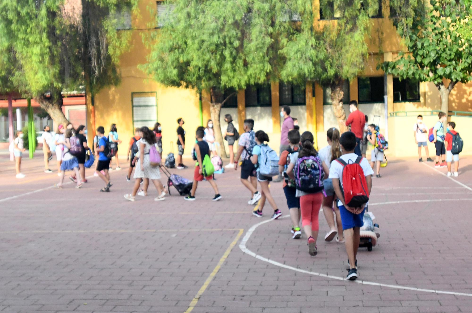 Vuelta al cole en Murcia: así han arrancado las clases en el colegio Vistabella de Alcantarilla