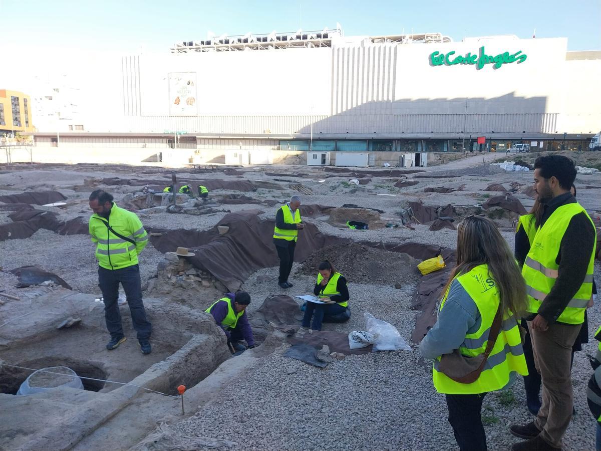Trabajos arqueológicos en el yacimiento de San Esteban de Murcia