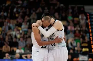 Diego Ocampo: "Tenir jugadors com el Louis o el Dani ens ajuda molt com a equip"