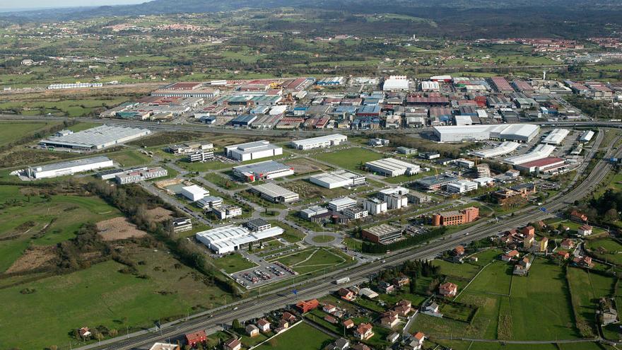 Vista aérea del Parque Tecnológico de Asturias y el polígono de Silvota.