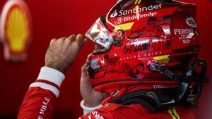SAINZ Carlos (spa), Scuderia Ferrari SF-24, portrait during the Formula 1 Etihad Airways Abu Dhabi Grand Prix 2024, 24th round of the 2024 Formula One World Championship from December 6 to 8, 2024 on the Yas Marina Circuit, in Abu Dhabi, United Arab Emirates - Photo Xavi Bonilla / DPPI AFP7 07/12/2024 ONLY FOR USE IN SPAIN. Eric Alonso / DPPI / AFP7 / Europa Press;2024;ABU DHABI;ABU DHABI GRAND PRIX;formula 1;Motorsport;YAS MARINA;F1 - ABU DHABI GRAND PRIX 2024