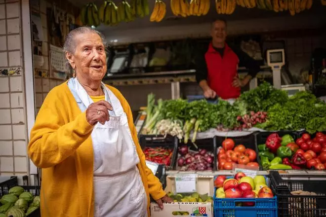 Sofía, una de las vendedoras más antiguas del Mercado Nuestra Señora de África