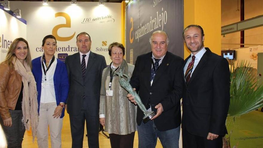 A Rúa recibe el premio Musa de la Vendimia de Iberovinac de Almendralejo