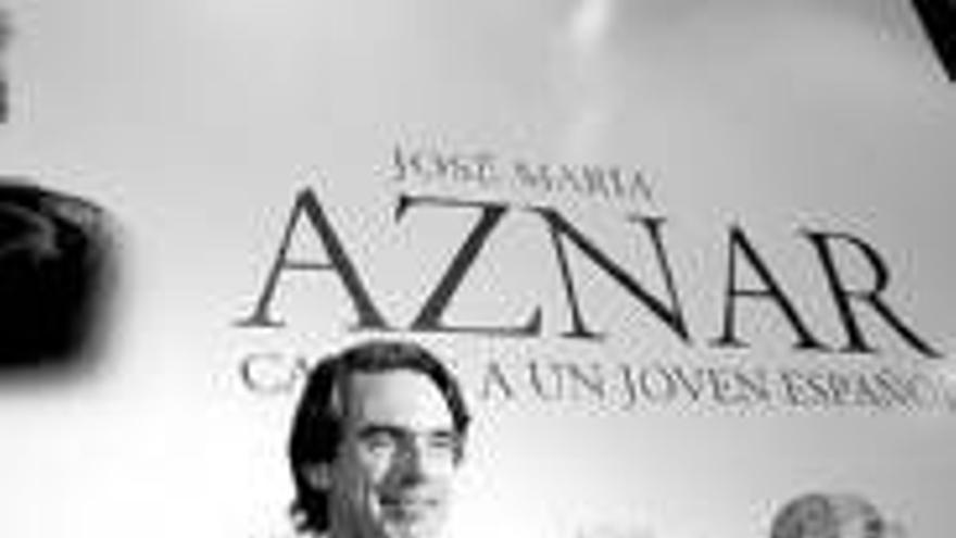 Aznar traza paralelismos entre ETA y los terroristas islamistas