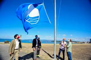 2021: O Salnés y Barbanza se reparten una treintena de Banderas Azules venidas a menos