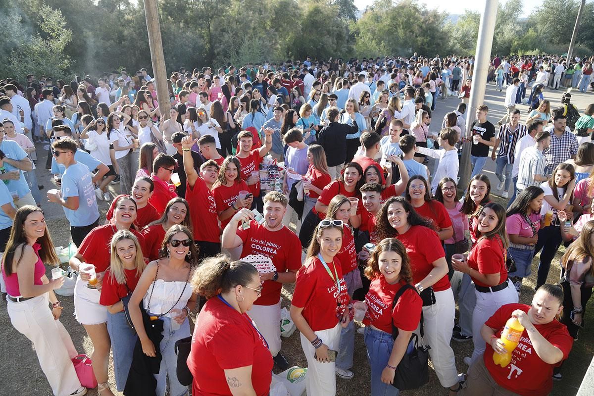 El botellón en el Balcón del Guadalquivir, en imágenes