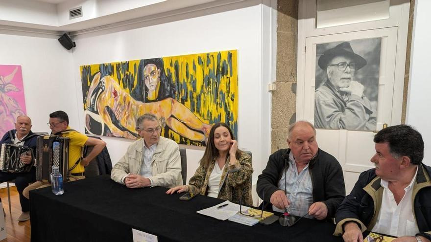 Fiúza presenta en Lalín 'Cando fun paxaro'