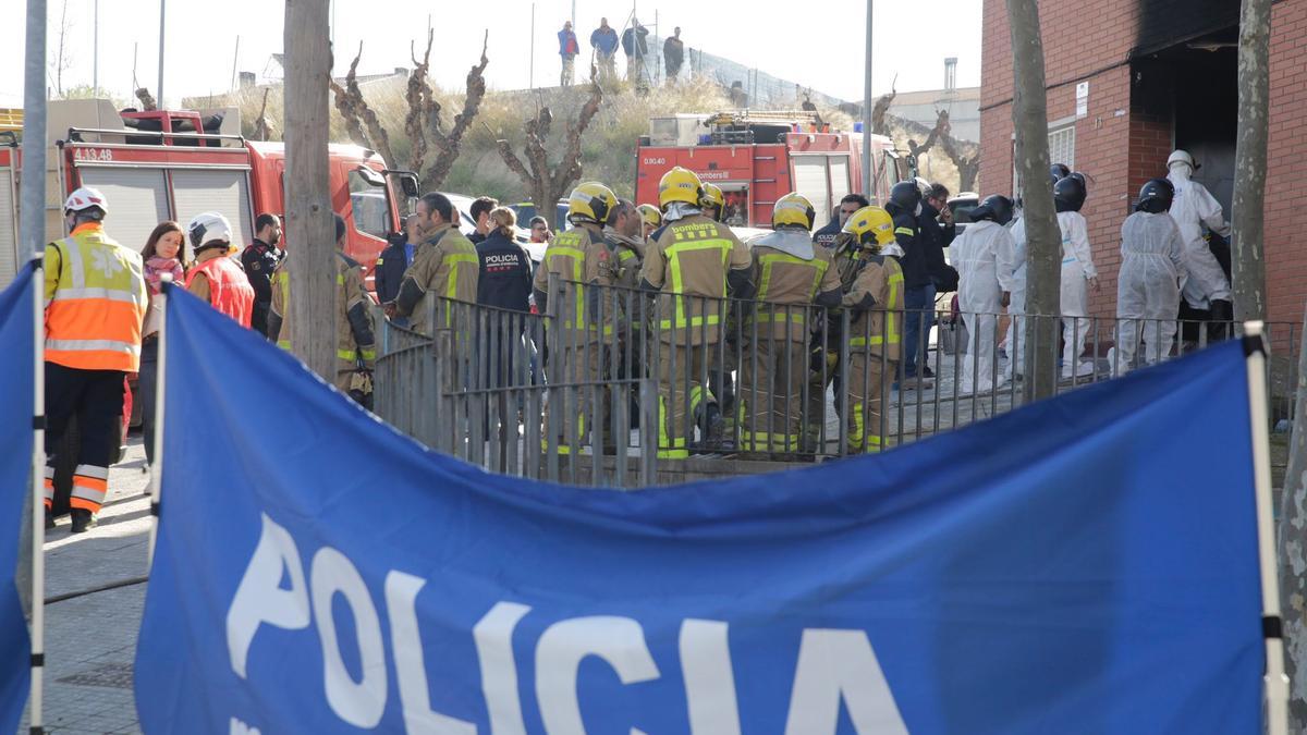 Tres muertos en el incendio de un edificio en Rubí