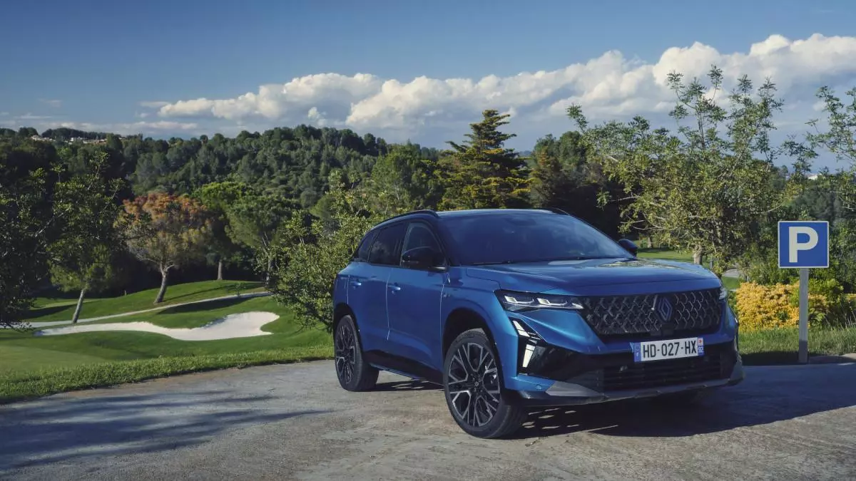 Renault actualiza el Austral en imagen, tecnología y confort
