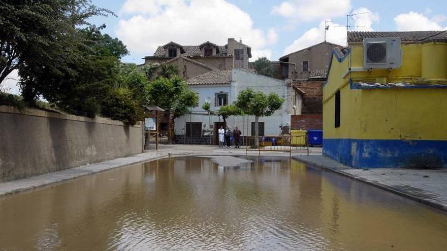 Alcalá de Ebro estudia demandar a la CHE por no hacer obras en el río