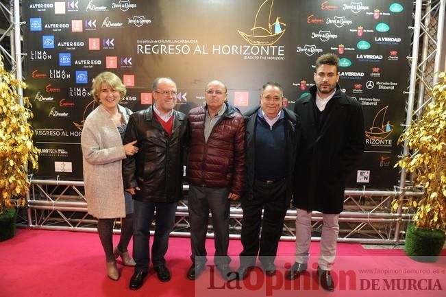 Estreno de 'Regreso al horizonte' en el cine Rex