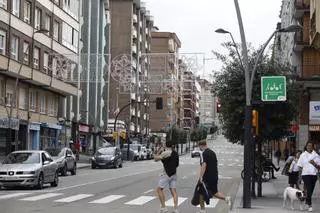 Gijón aumenta la decoración navideña para llegar a 189 espacios urbanos y rurales: estas son todas las calles iluminadas