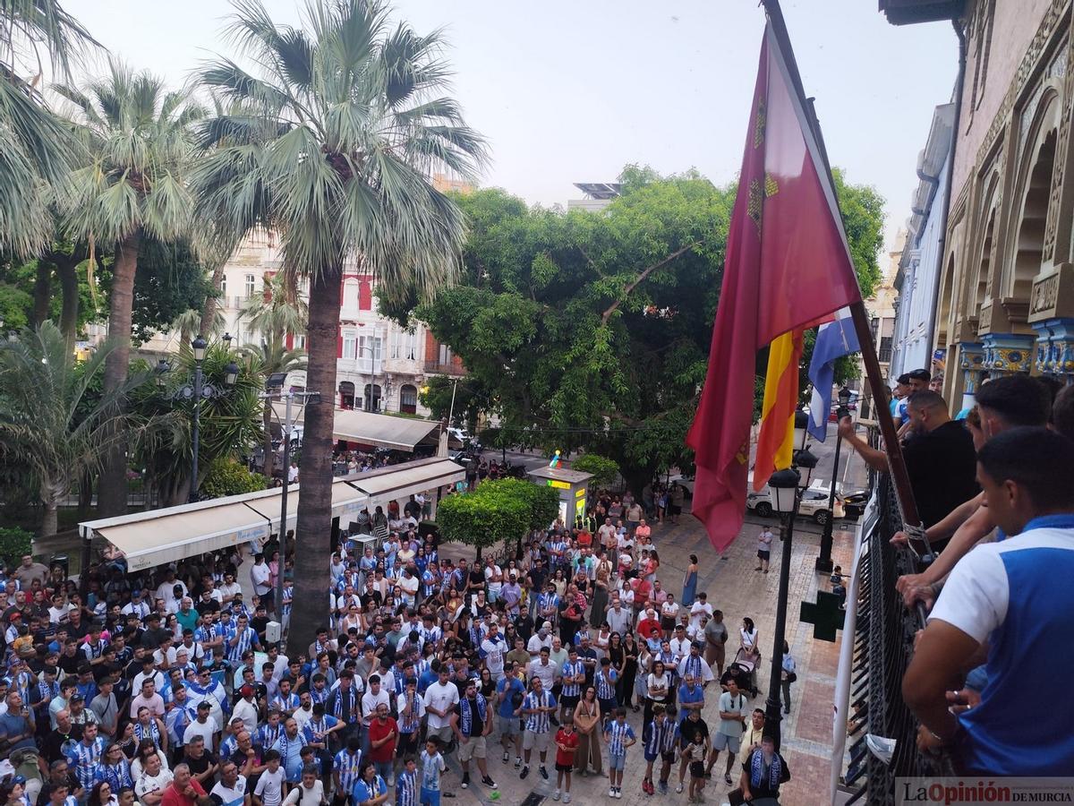 El Águilas celebra con su afición el ascenso a Primera RFEF
