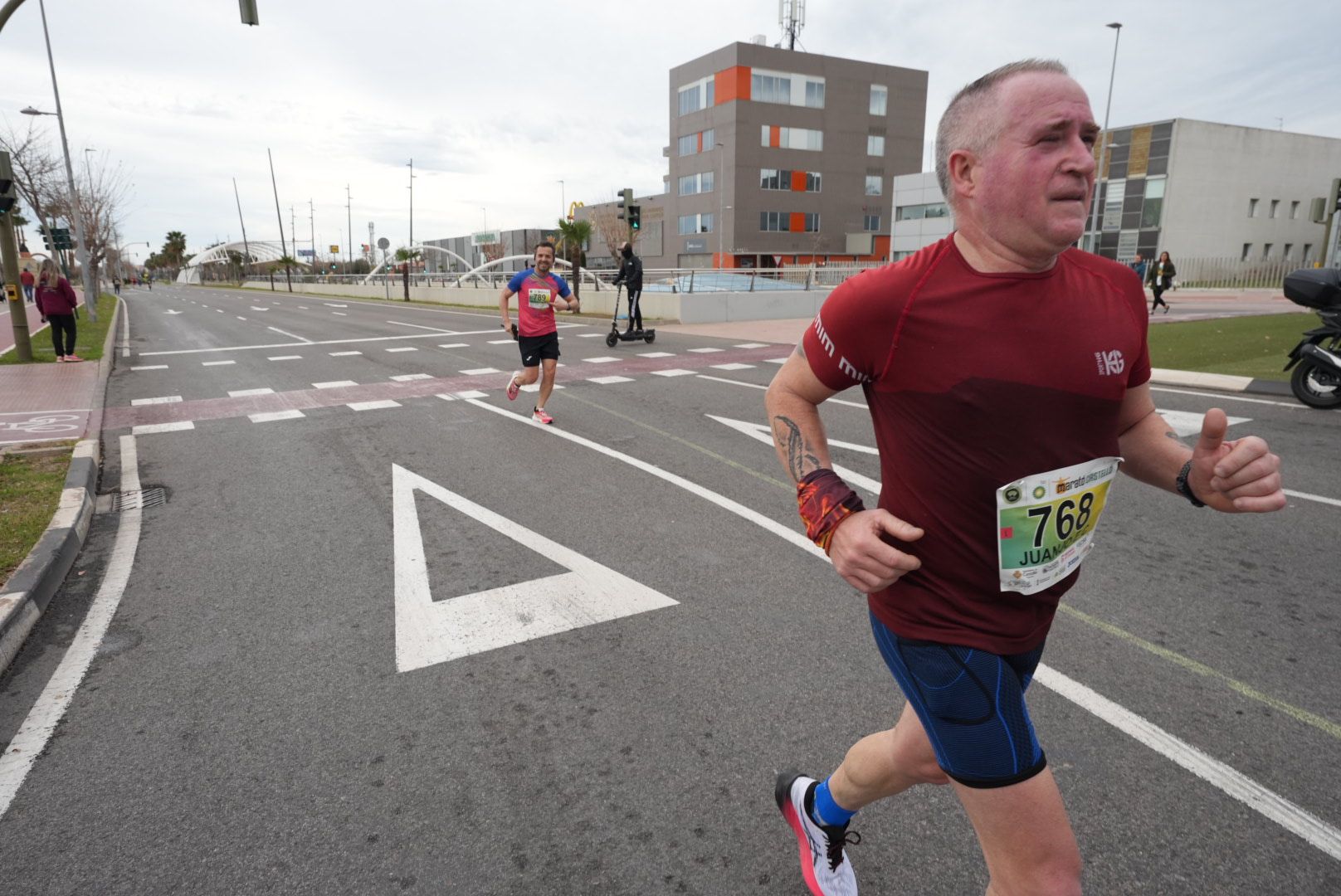 Búscate en las fotos: Las mejores imágenes del Marató bp y el 10K Facsa 2024 de Castelló