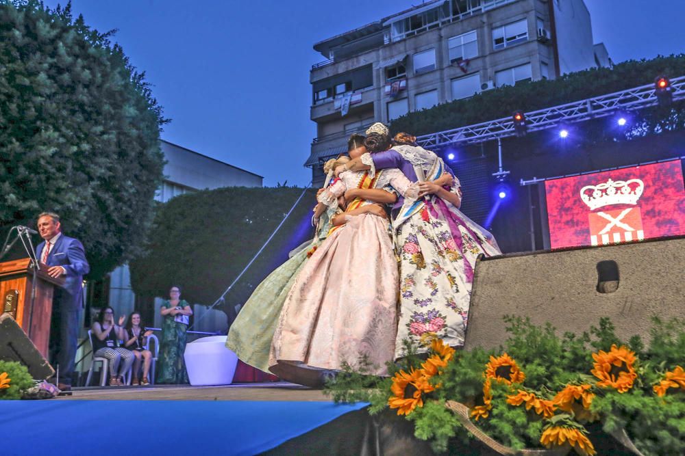 Almoradí se entrega a su Feria y Fiestas.