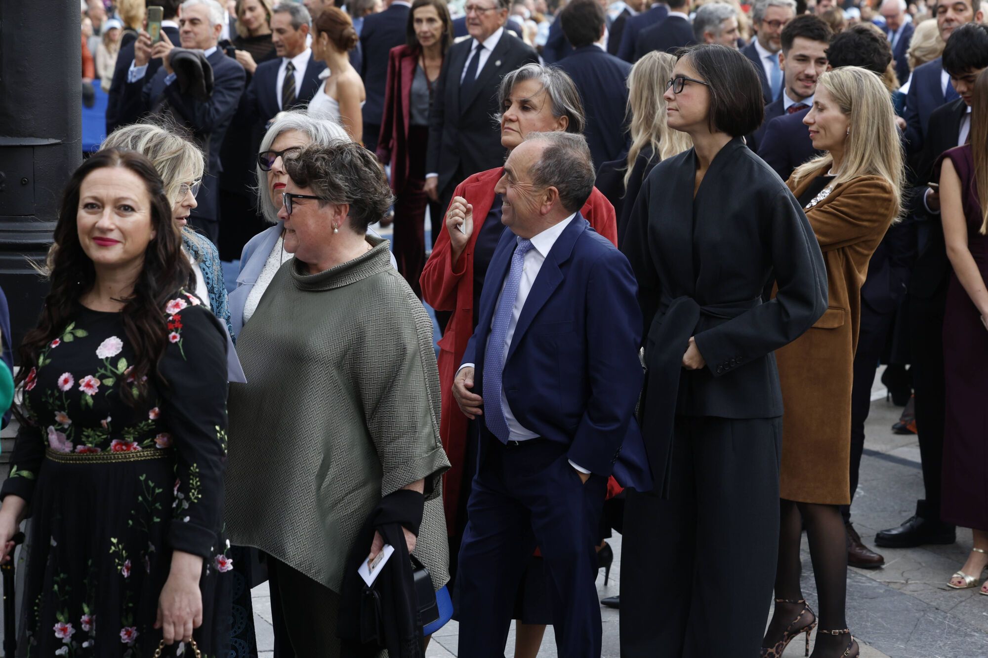  Así fue la llegada de los invitados a los premios "Princesa de Asturias" y su paso por la alfombra azul