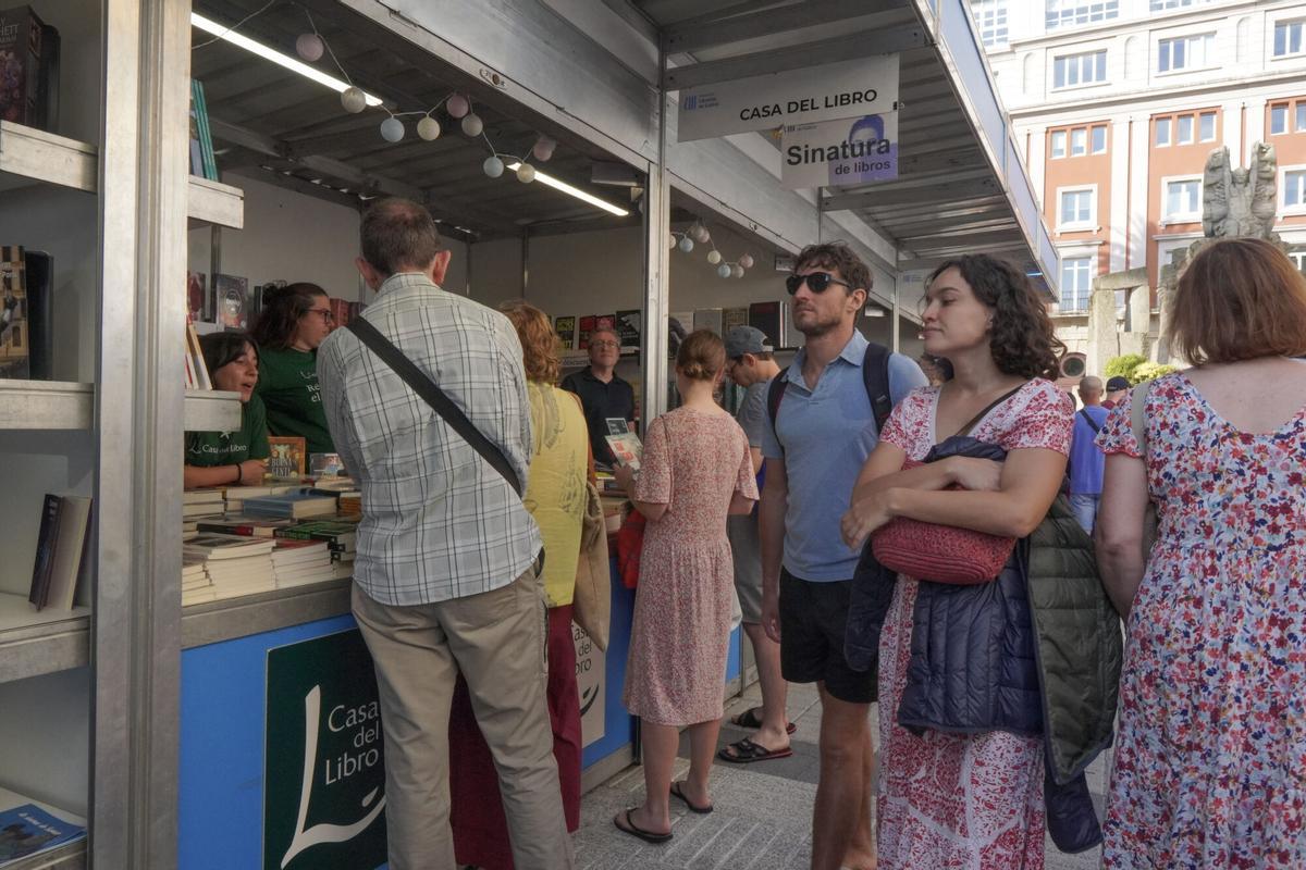 Todavía se puede visitar este lunes, en horario de 11.00 a 14.00h y de 17.30h a 21.30h. Todavía se puede visitar este lunes, en horario de 11.00 a 14.00h y de 17.30h a 21.30h.