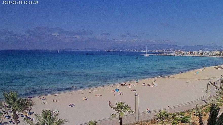 Blau, blau, blau strahlt der Mallorca-Himmel.