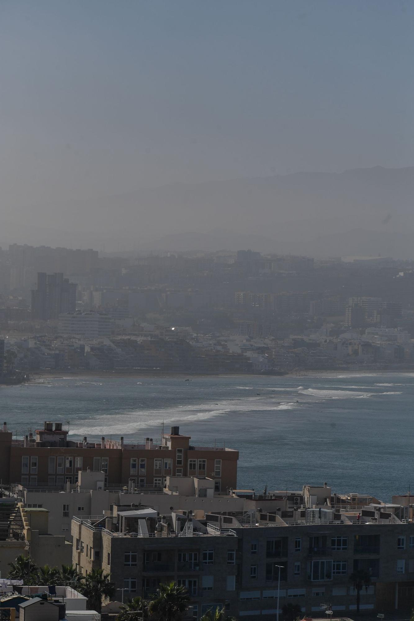 Calima en Las Palmas de Gran Canaria (29/12/2021)