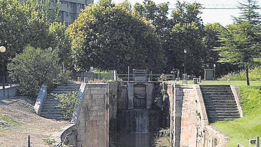 Esclusas de Casablanca del Canal Imperial de Aragón