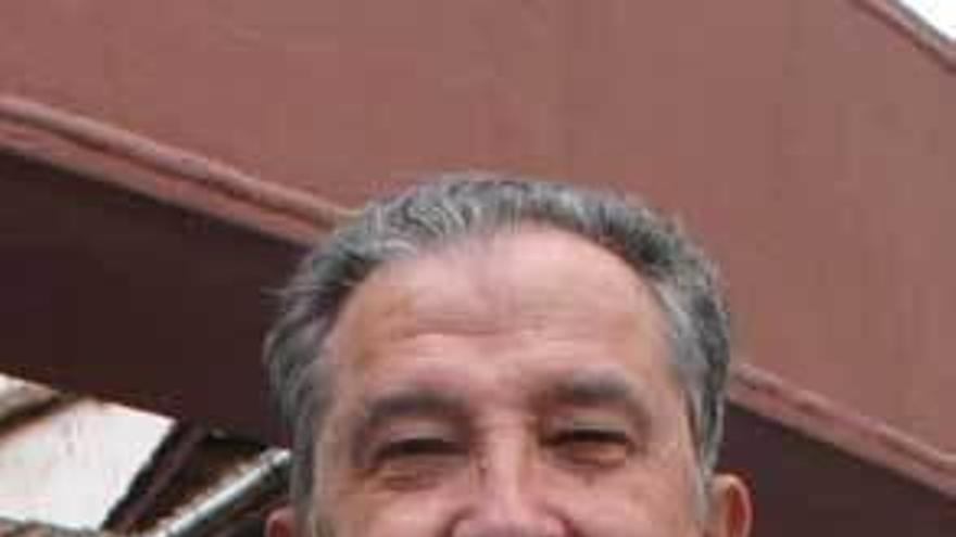 Roberto Pérez.