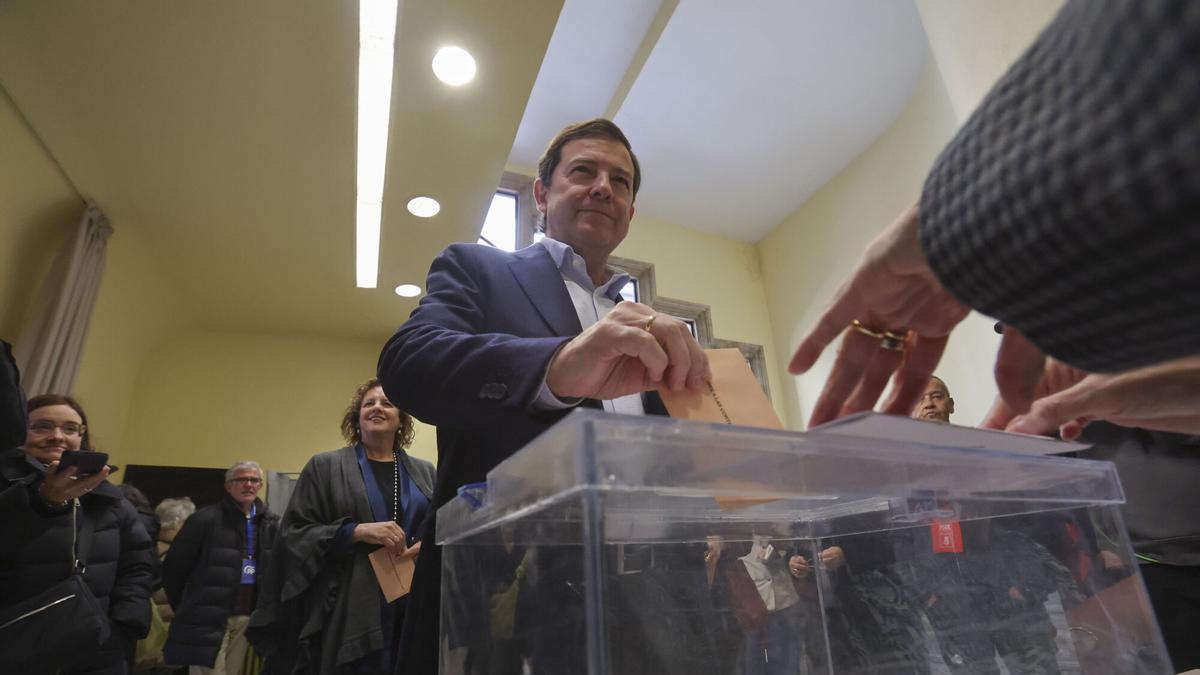 Mayoría absoluta de ‘no a Sánchez’ en Castilla y León