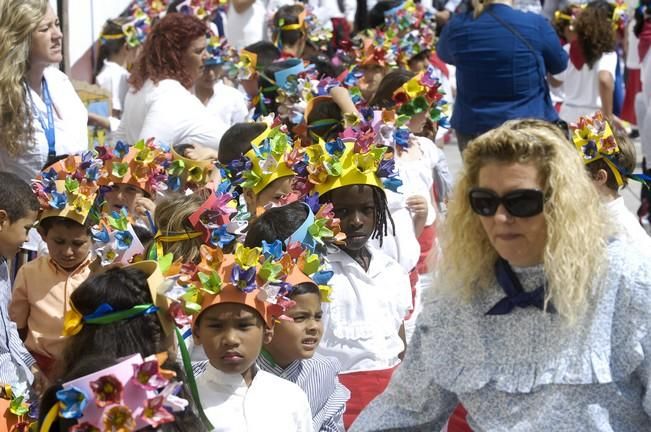 FIESTA DIA DE CANARIAS EN EL COLEGIO AGUADULCE