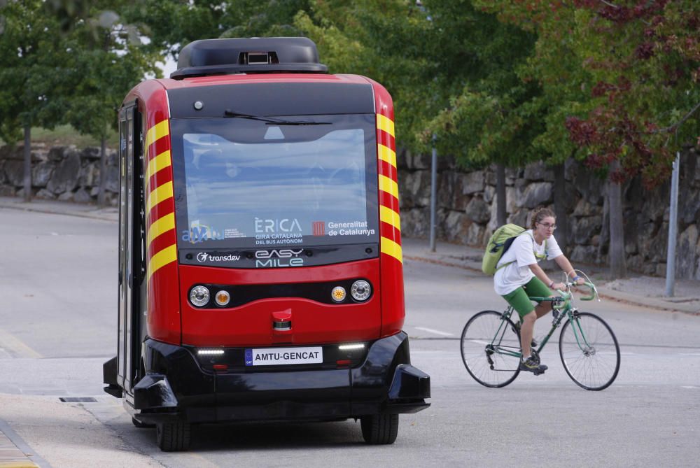 Arriba el primer bus sense conductor a Girona