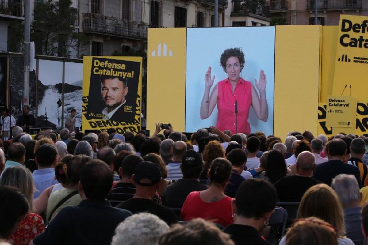 Marta Rovira con videoconferencia en el mitin central de campaña de ERC