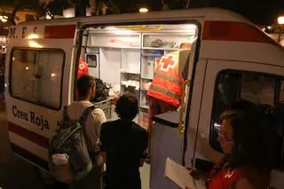 Cruz Roja y dos ‘food trucks’ darán cena a 50 personas sin hogar en Año Nuevo en Ibiza
