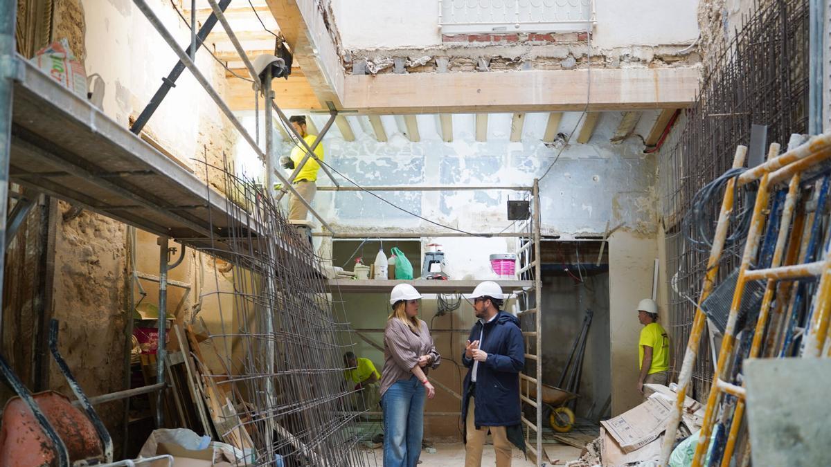 Obras de restauración de la casa natal de Luis Cernuda (Sevilla).