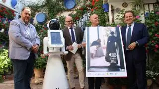 Esta es 'Maribot', el asistente robot de los Patios de Córdoba