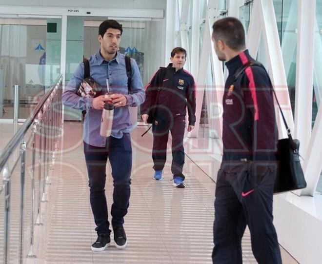 Las imágenes del Barça en el Aeropuerto de Castellón