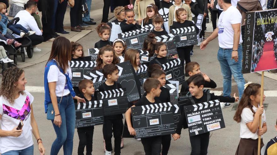 El pasacalle infantil, la ofrenda floral y las paellas centran el lunes de Fira d’Onda