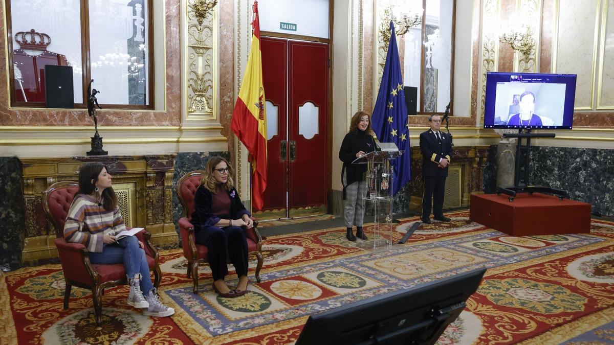 La presidenta del Congreso, Francina Armengol, interviene en el acto celebrado con motivo del 25N, Día Internacional de la Eliminación de la Violencia contra la Mujer, este martes en la Cámara Baja. J.J.Guillén
