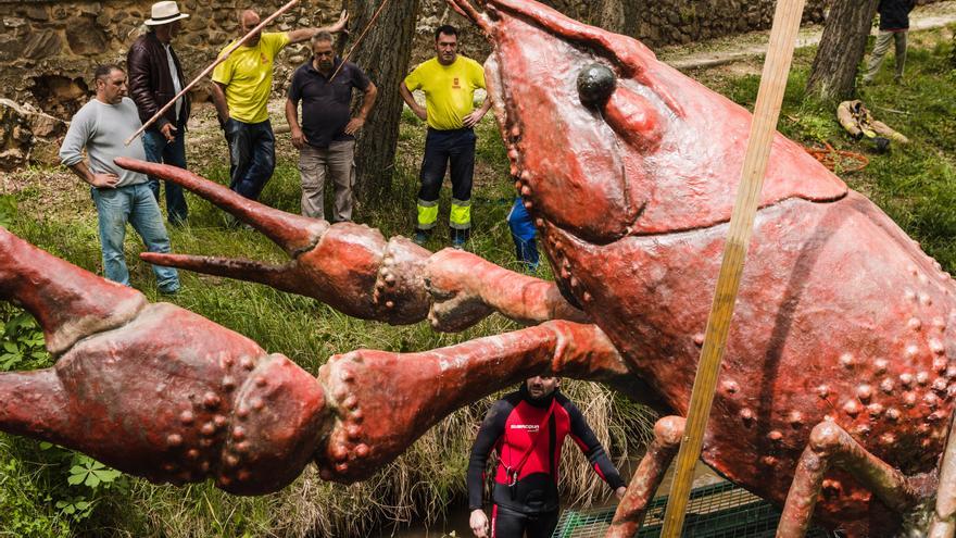 ¿Hay un cangrejo gigante surcando el río Duero?