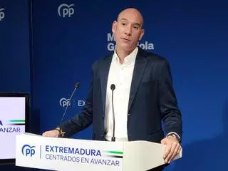 El PP de Extremadura: "Nadie se cree que Sánchez fuese ajeno" a las tramas de corrupción