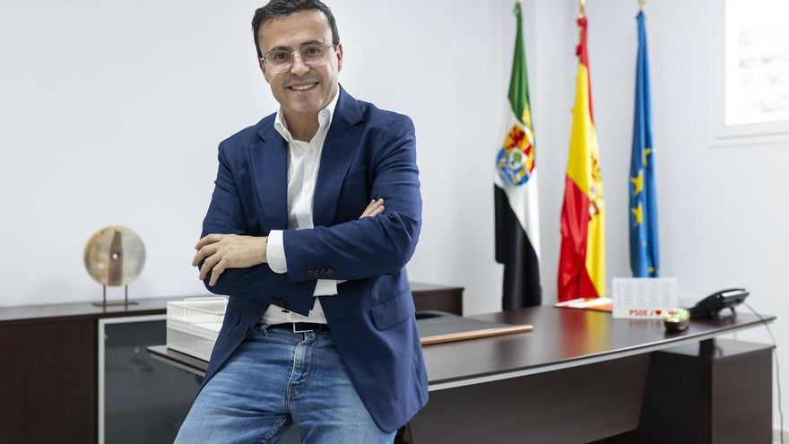 Miguel Ángel Gallardo: &quot;Guardiola no tiene perfil propio, es una mala copia de Ayuso y Juanma Moreno&quot;