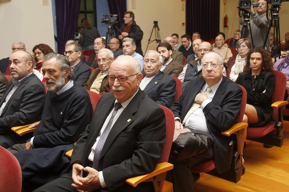 La Diputación rinde homenaje a los alcaldes y concejales de la Democracia