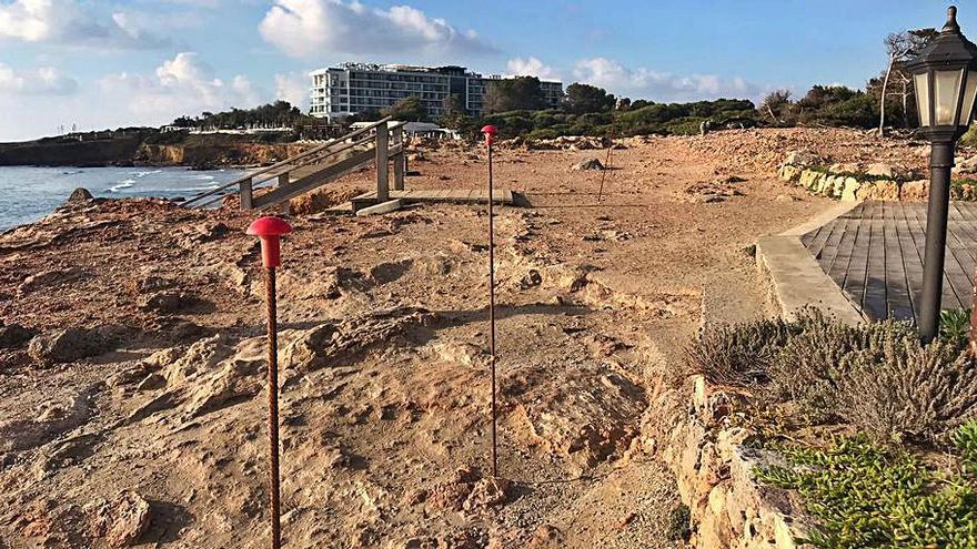 Empiezan las obras de la pasarela de 250 metros en Cala Nova