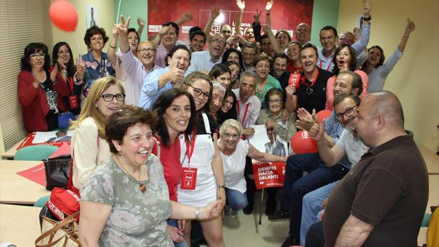 El PSOE se mantiene en la Alcaldía, a 7 votos de llegar a la mayoría absoluta