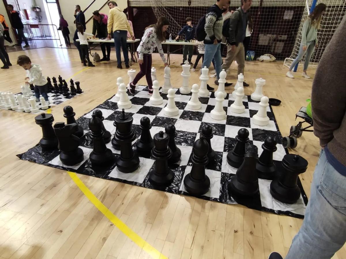 Actividades paralelas al I Torneo de ajedrez escolar Dama Cazadora.
