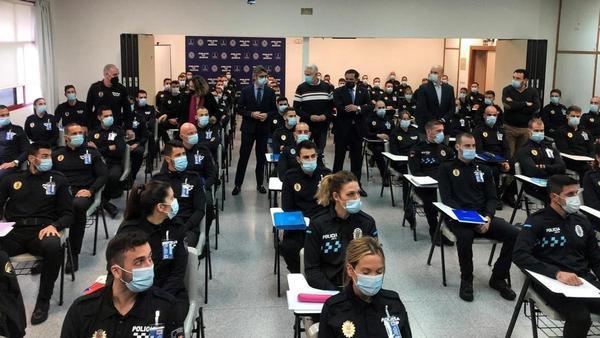 Policía Murcia oposiciones | El Ayuntamiento de Murcia prepara una nueva  oposición de Policía Local
